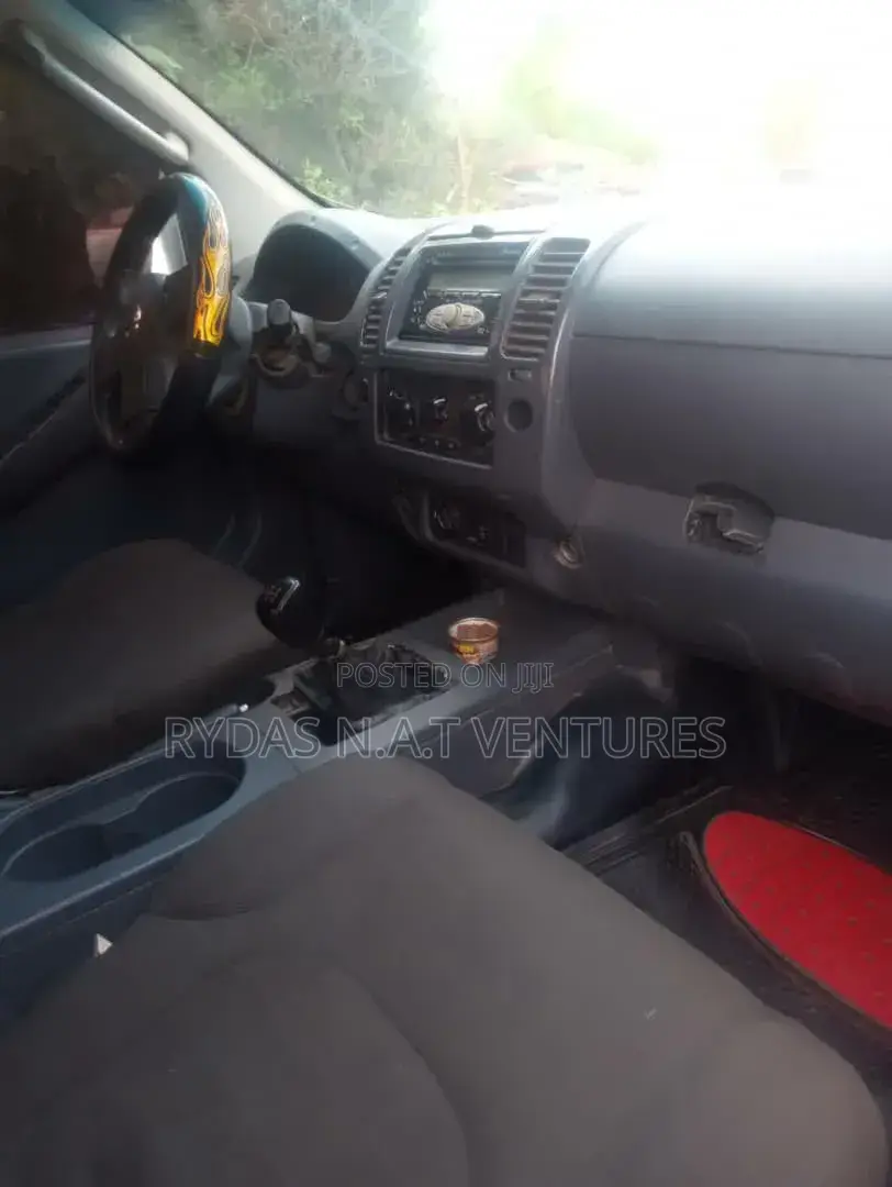 Nissan Navara 2004 Green