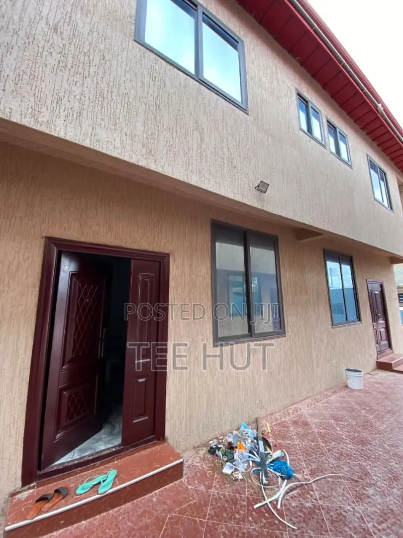 2bdrm Apartment in Olebu for rent