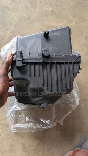 Toyota Camry 2018,2019,2020,2021,2022 Air Cleaner Box