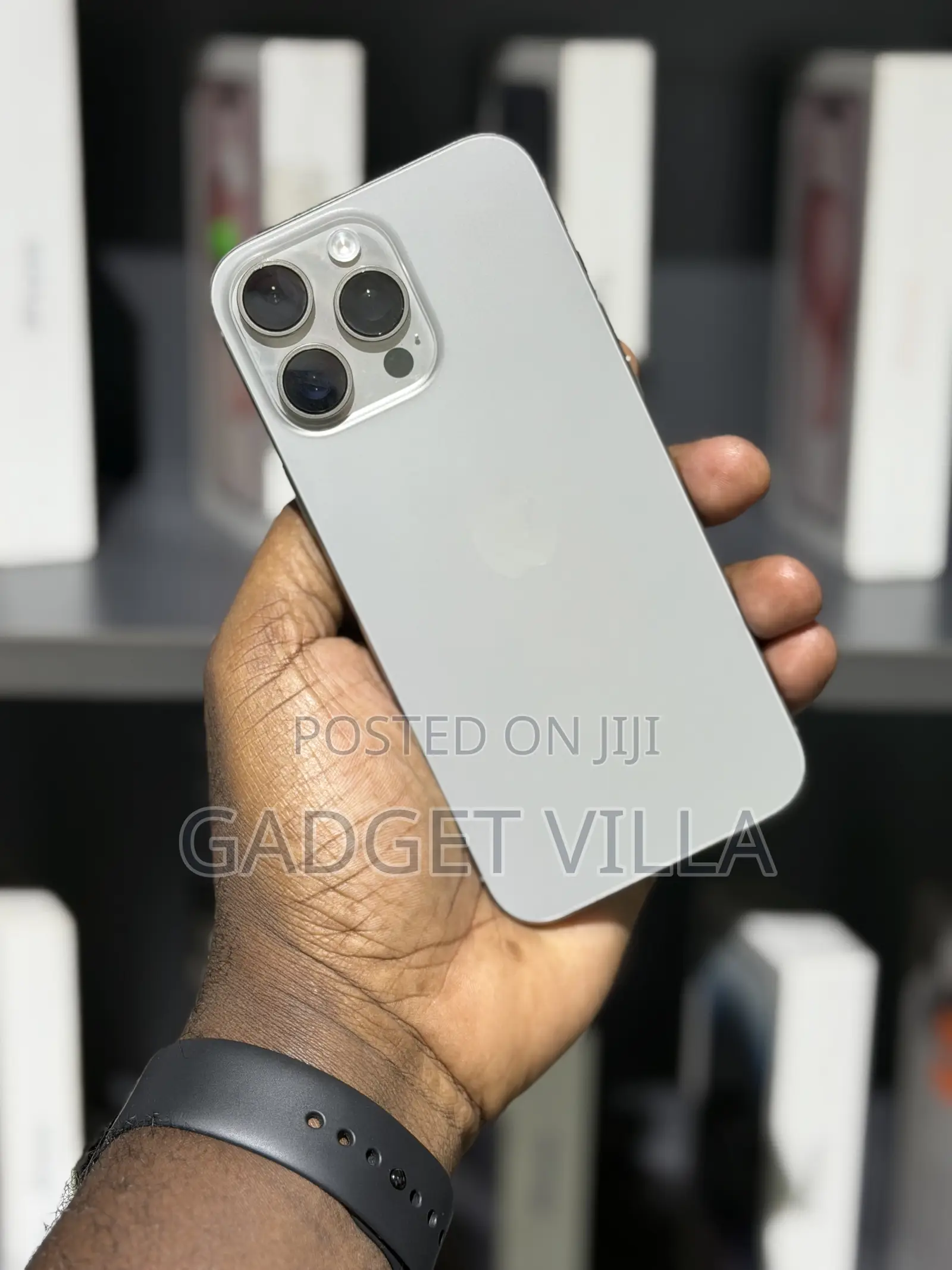 Apple iPhone 16 Pro Max 256 GB Silver