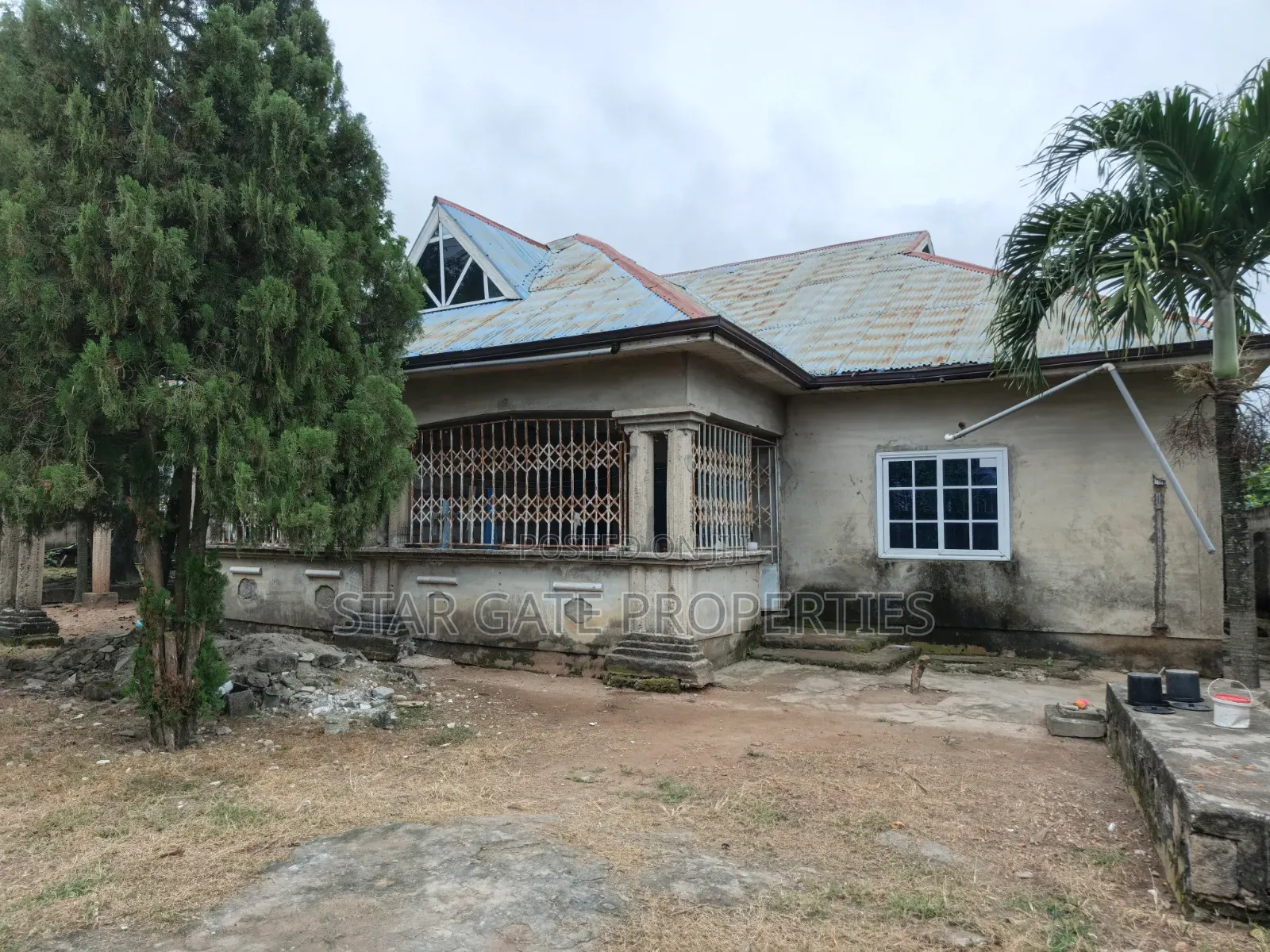 Washing Bay 2 Plots Main Road Side ( Mampongteng Heman Rd)