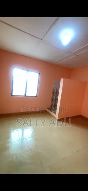 1bdrm Penthouse in Down for rent