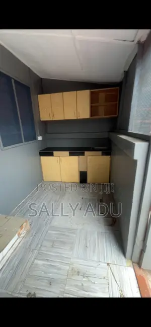 1bdrm Penthouse in Down for rent