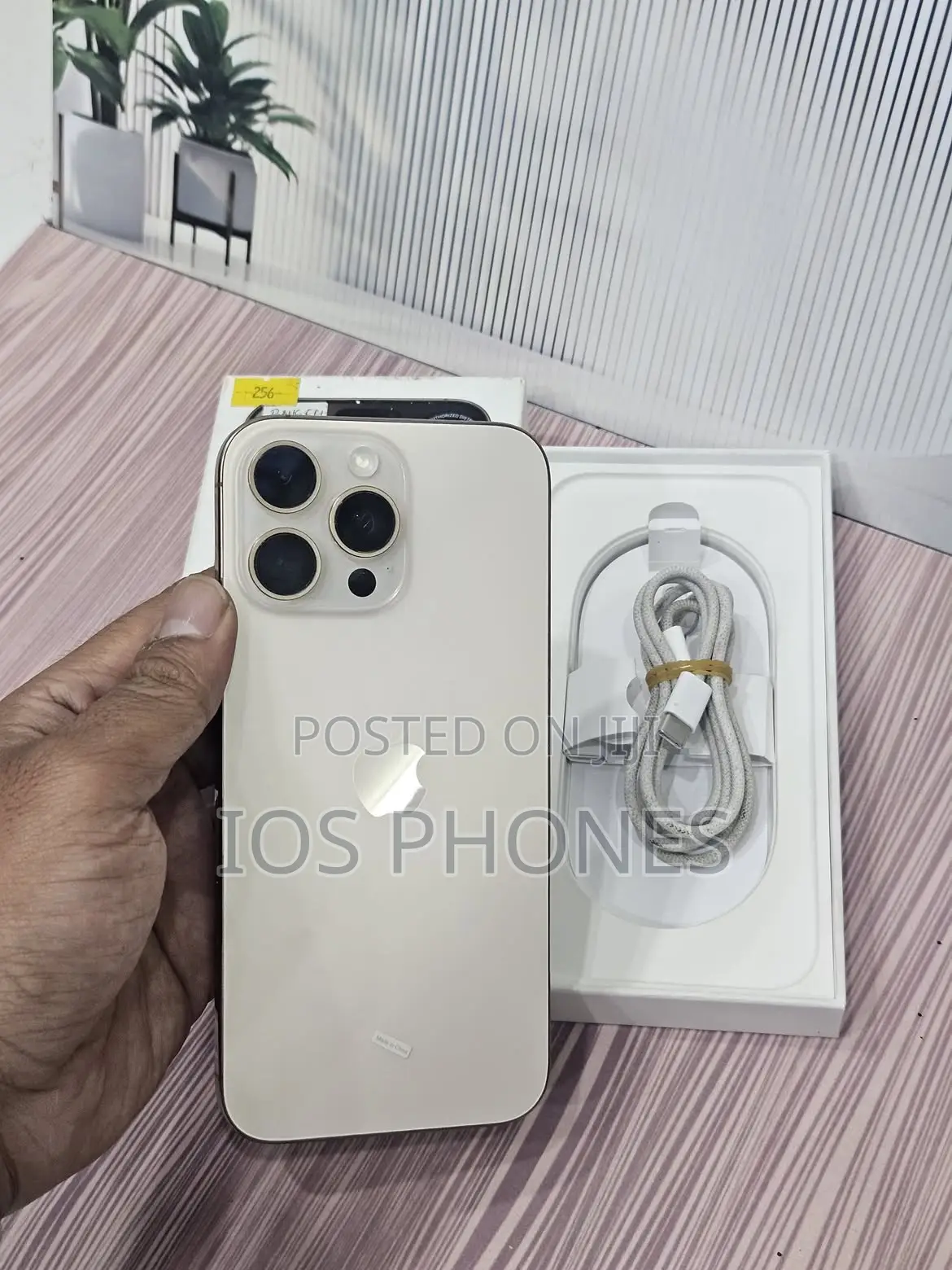 Apple iPhone 16 Pro Max 512 GB Gold