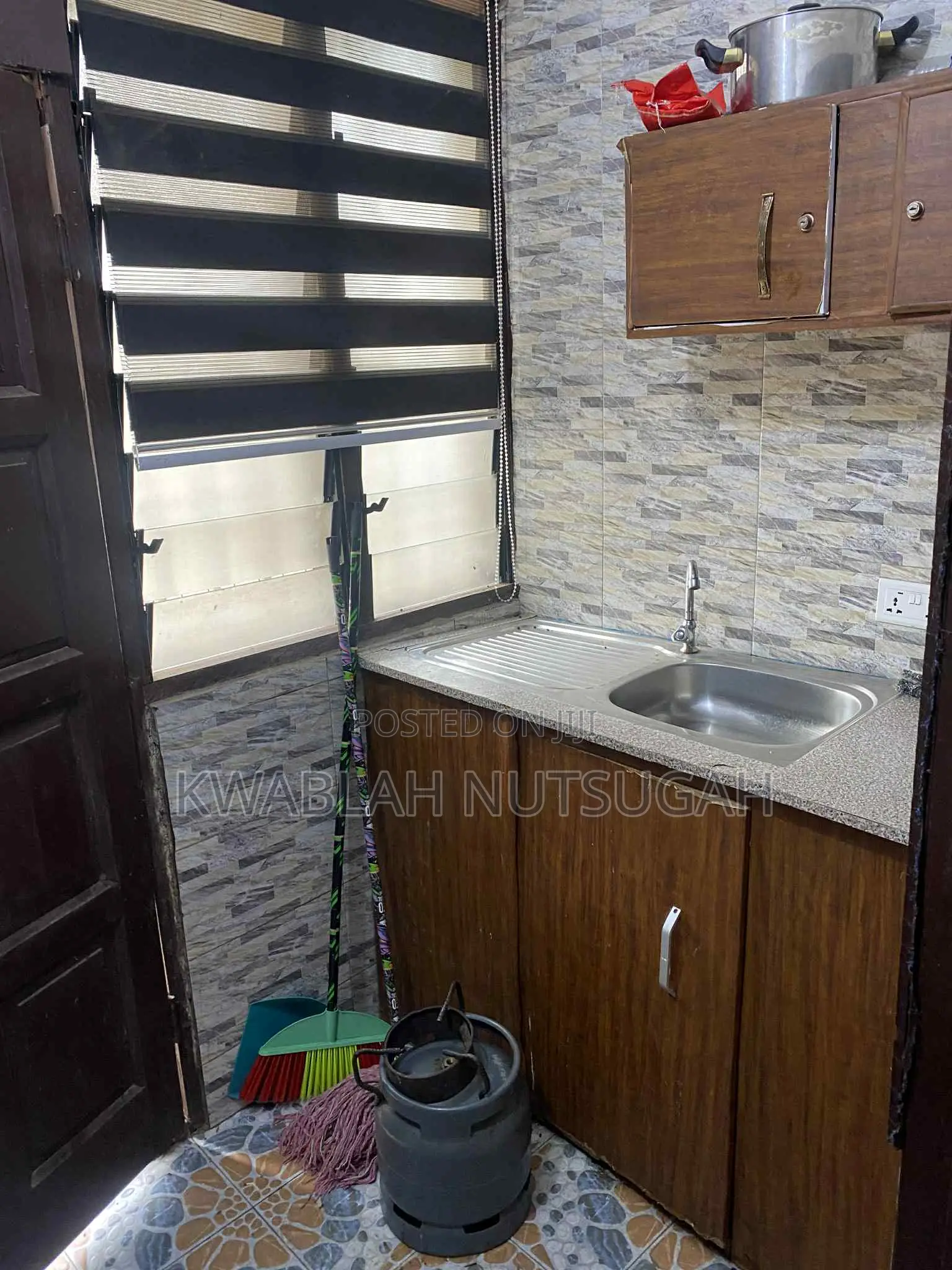 Furnished 1bdrm House in Barrier for rent