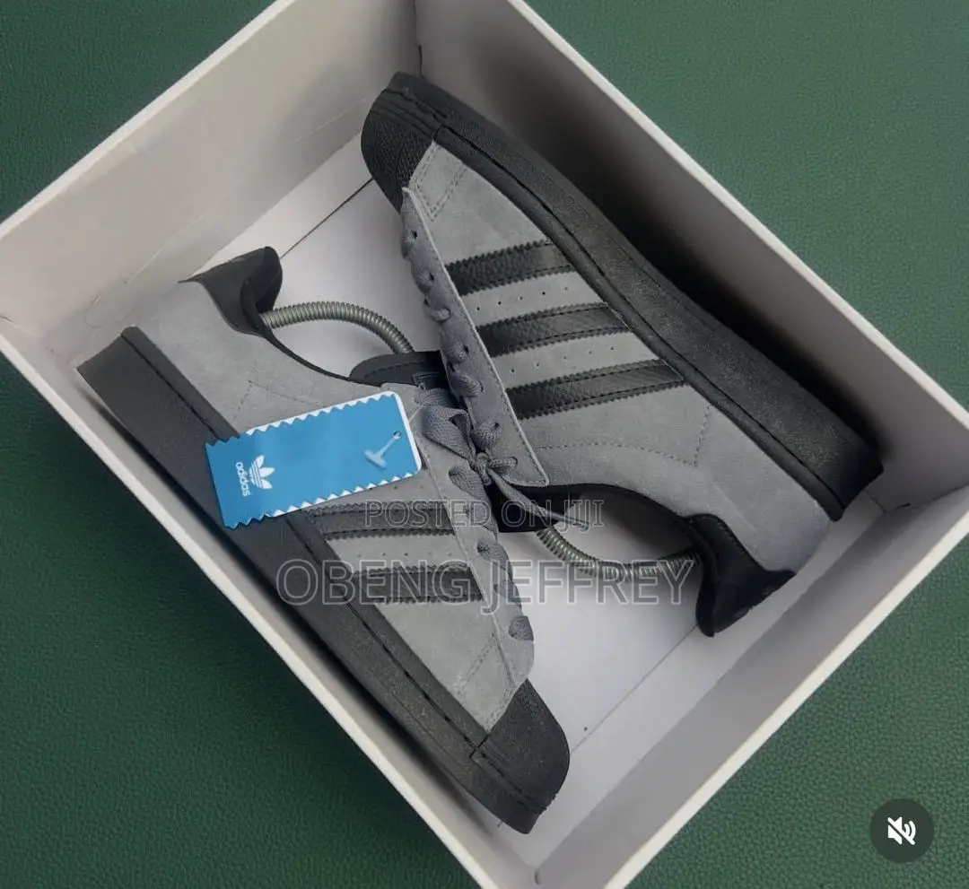 Original Adidas Superstar 2 in Colours