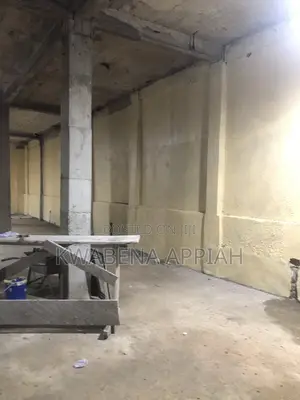 Warehouse 500 Square Meters for Rent