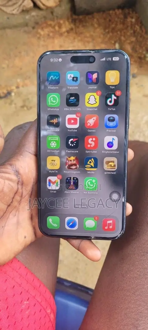 Apple iPhone 16 128 GB Black