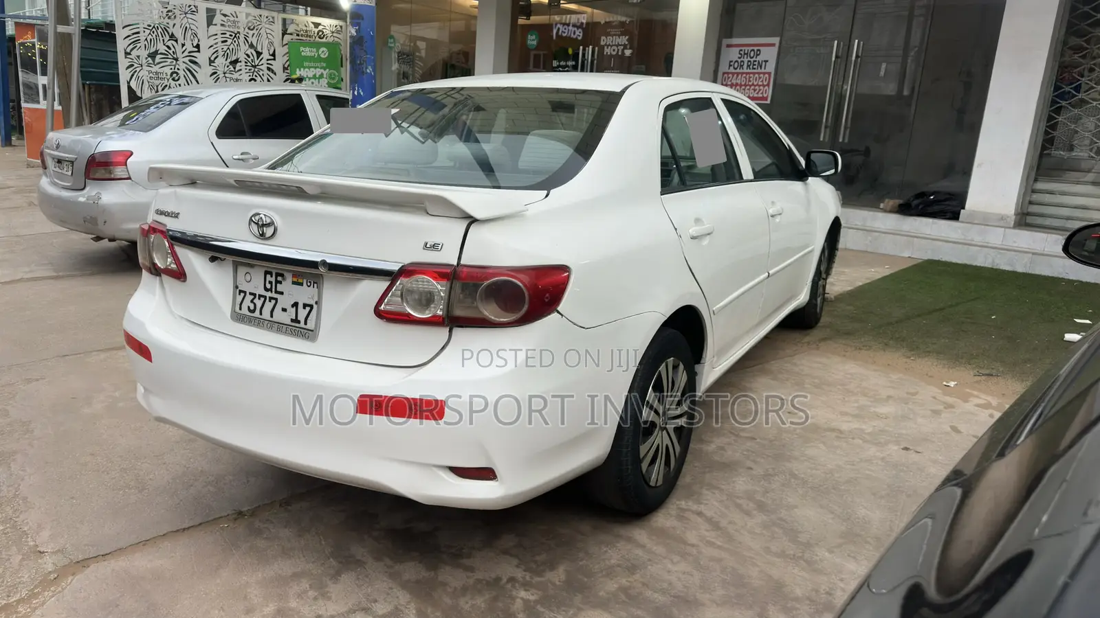Toyota Corolla LE 4dr Sedan (1.8L 4cyl 4A) 2013 White