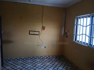 1bdrm Apartment in Born To Pray Estate, Ejisu-Juaben Municipal for rent