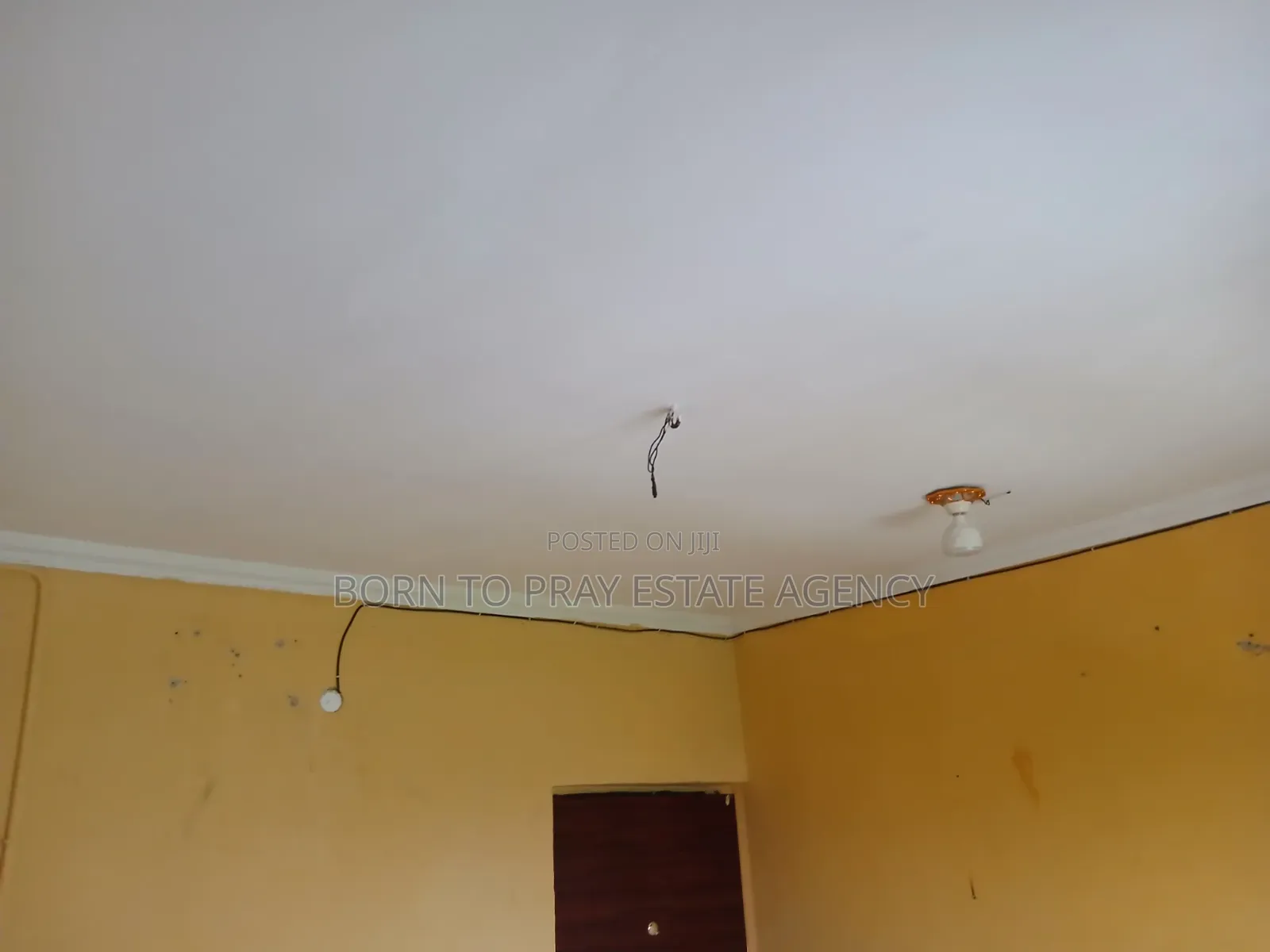 1bdrm Apartment in Born To Pray Estate, Ejisu-Juaben Municipal for rent