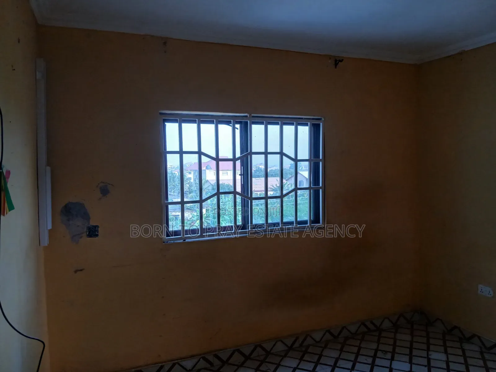 1bdrm Apartment in Born To Pray Estate, Ejisu-Juaben Municipal for rent