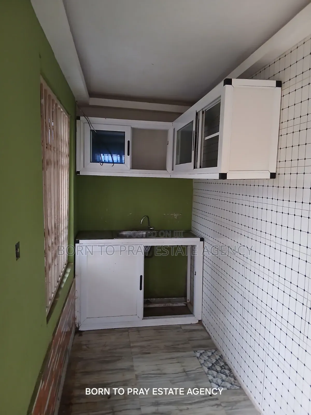 2bdrm Apartment in Born To Pray Estate, Ejisu-Juaben Municipal for rent