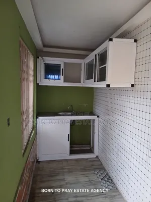 2bdrm Apartment in Born To Pray Estate, Ejisu-Juaben Municipal for rent