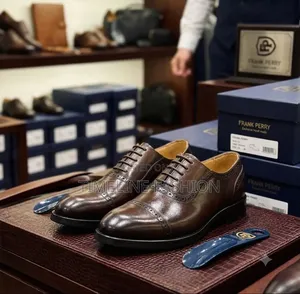 Classic Men's Durable Leather Shoes From Frank Perry