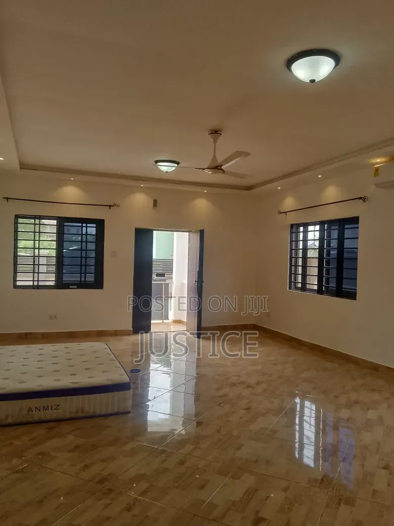 2bdrm Apartment in Adenta, Housing Down for rent