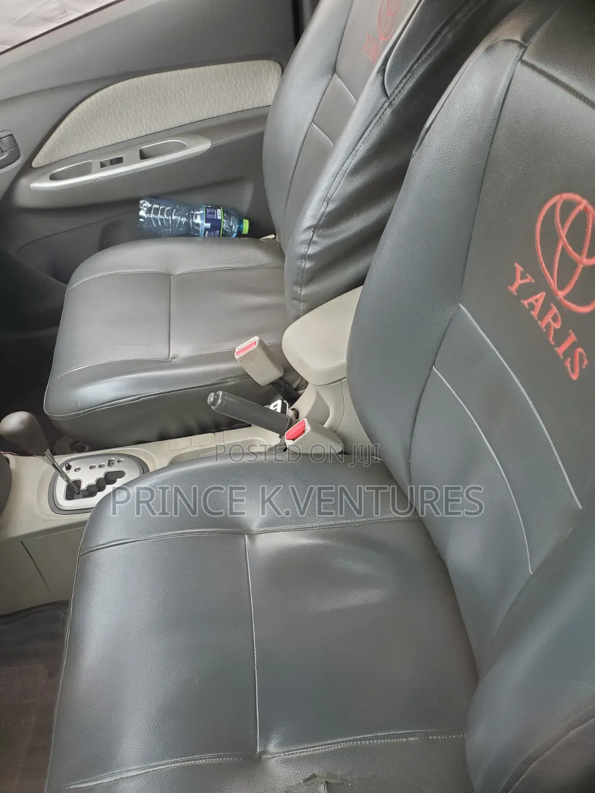 Toyota Belta 2010 Silver