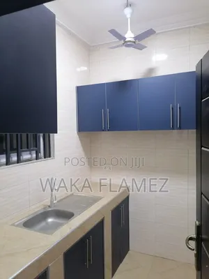 1bdrm Apartment in Stadium Roadside, Amasaman for rent