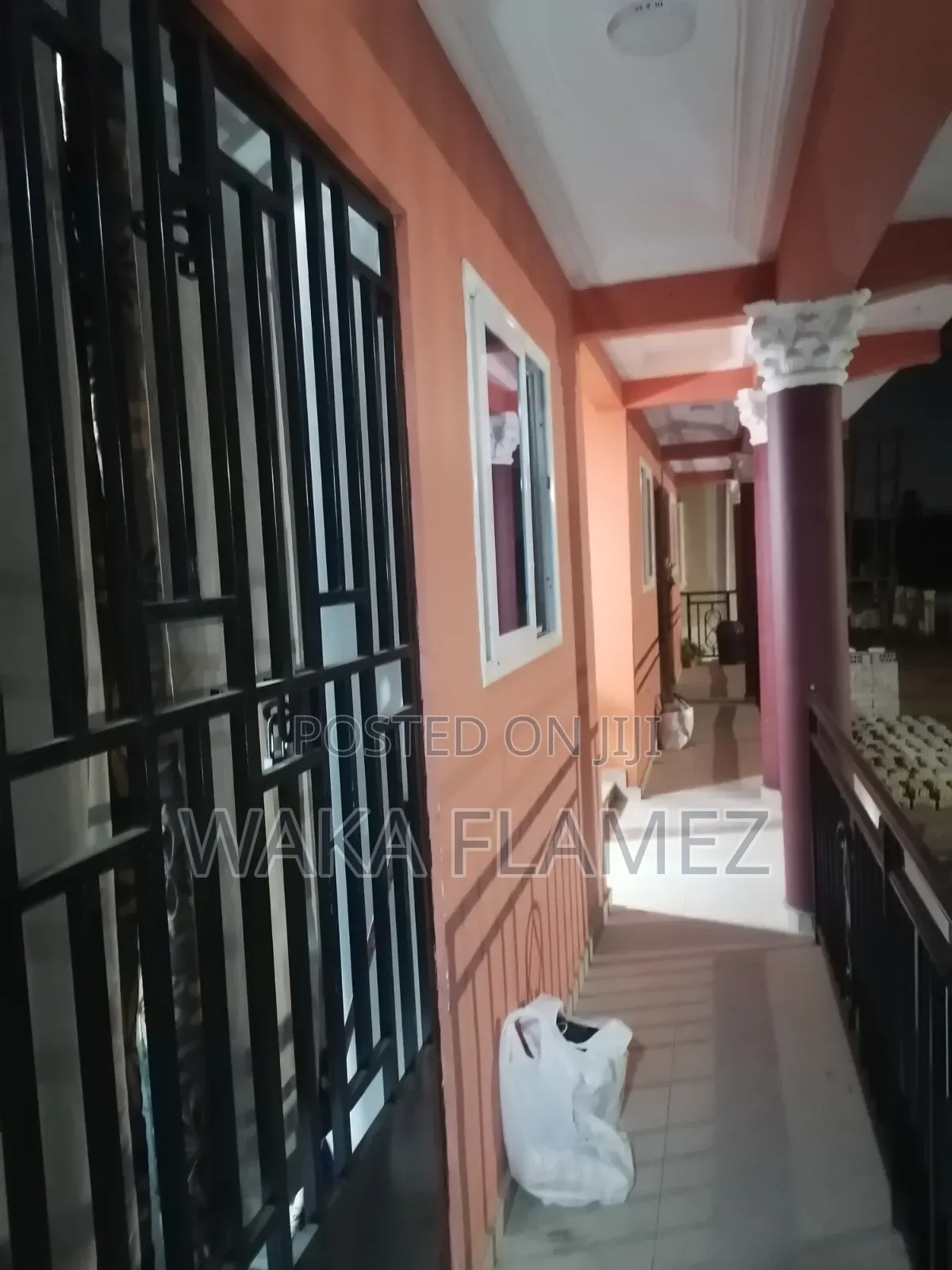 1bdrm Apartment in Stadium Roadside, Amasaman for rent