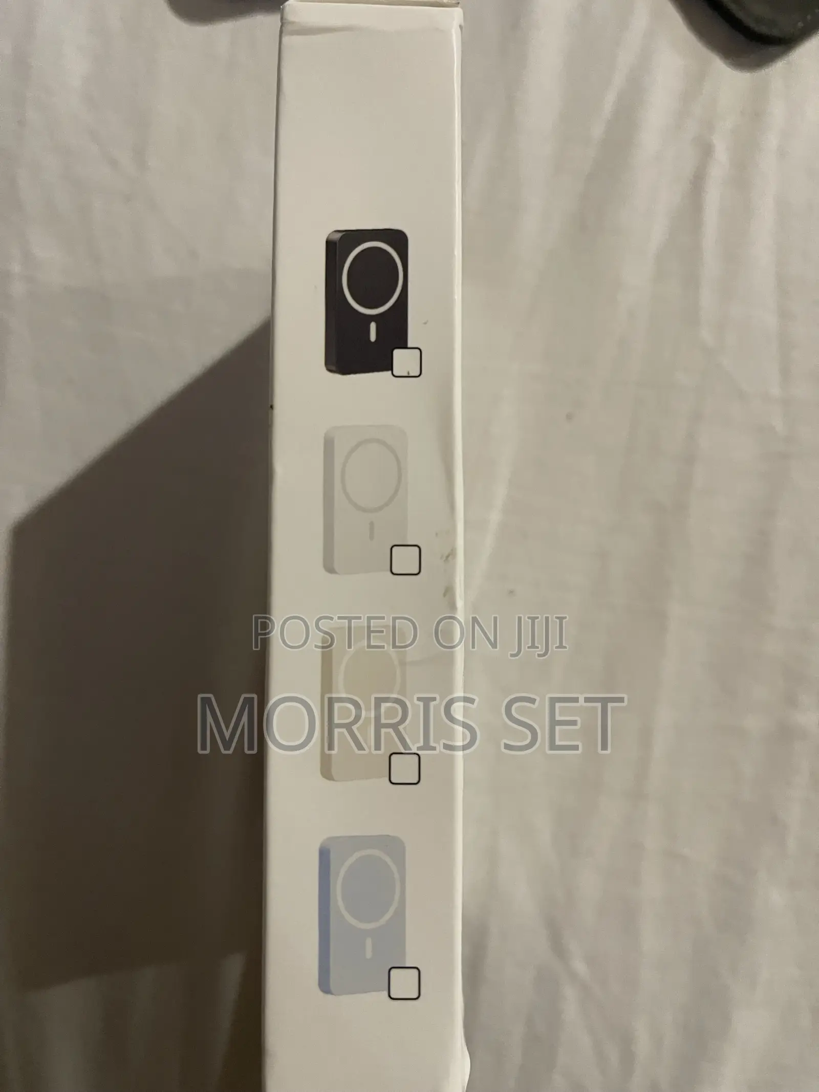 Magnetic Wireless Power Bank