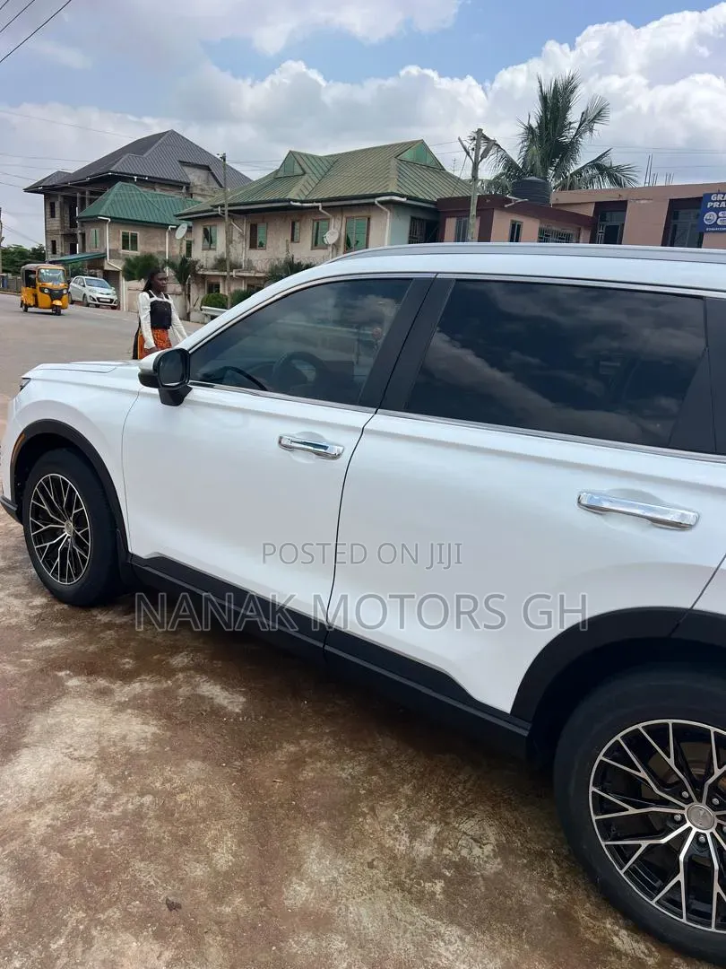 Honda CR-V EX AWD 2025 White