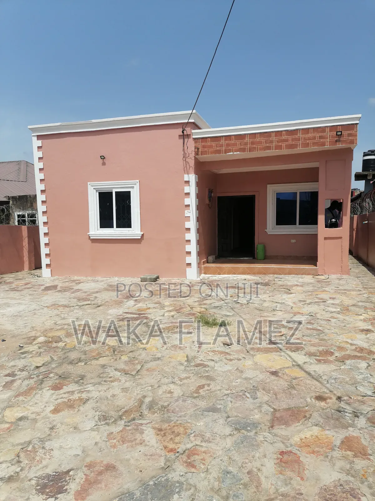 3bdrm House in Medie Mnd Estate, Amasaman for rent