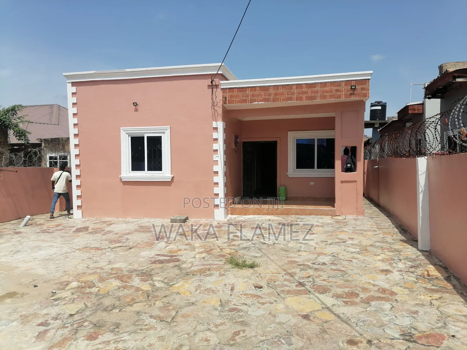 3bdrm House in Medie Mnd Estate, Amasaman for rent