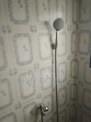 3bdrm House in Tema Metropolitan for rent