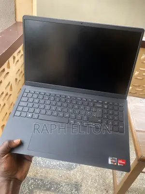 Laptop Dell Inspiron 15 8GB AMD Ryzen 5 SSD 256GB