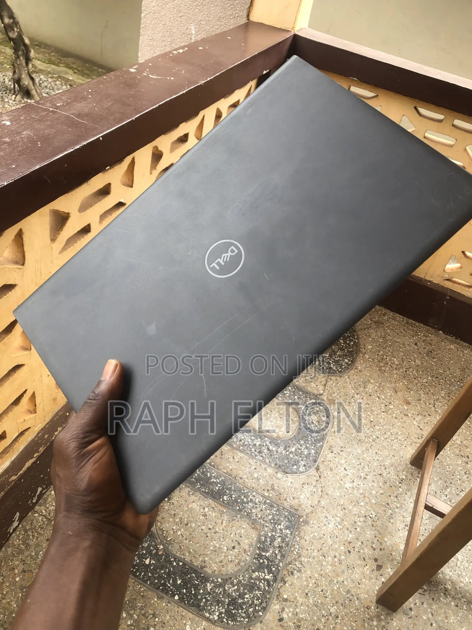 Laptop Dell Inspiron 15 8GB AMD Ryzen 5 SSD 256GB