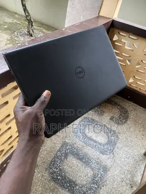 Laptop Dell Inspiron 15 8GB AMD Ryzen 5 SSD 256GB