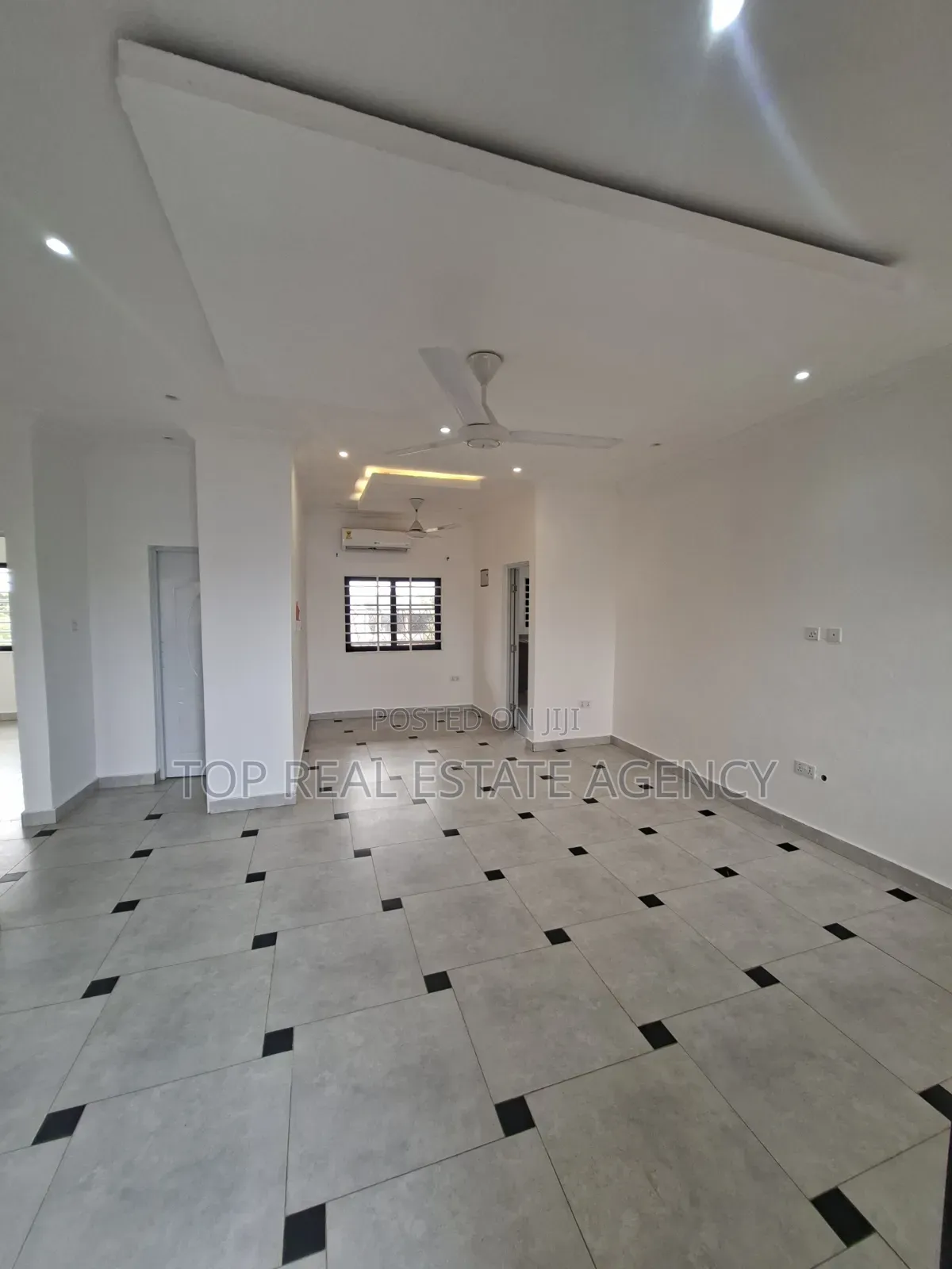 2bdrm Apartment in Oyarifa, Owusu Ansah for rent