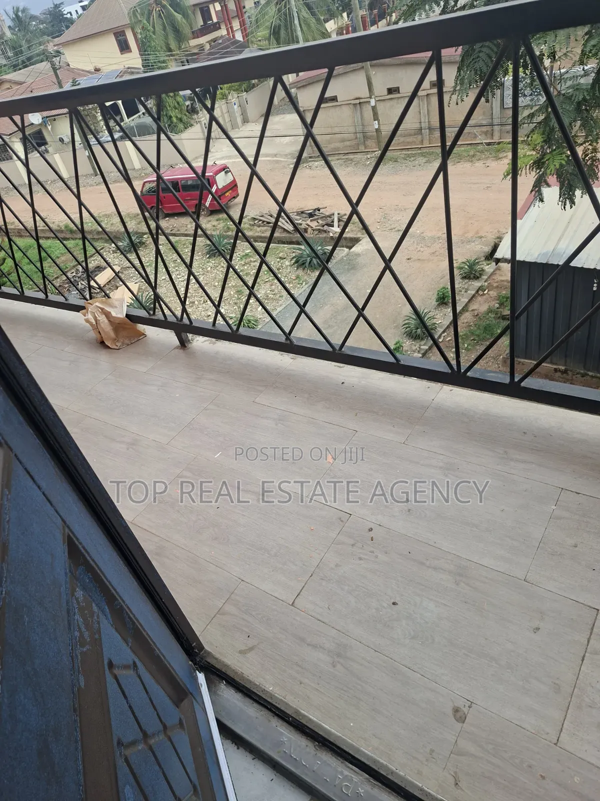 2bdrm Apartment in Oyarifa, Owusu Ansah for rent