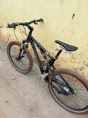 Santa Cruz Mountain Bike