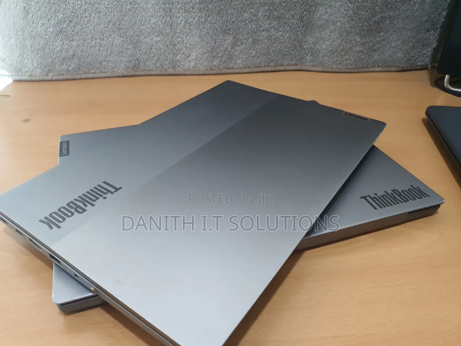 Laptop Lenovo ThinkBook 14s Gen 2 8GB AMD Ryzen 5 SSD 256GB