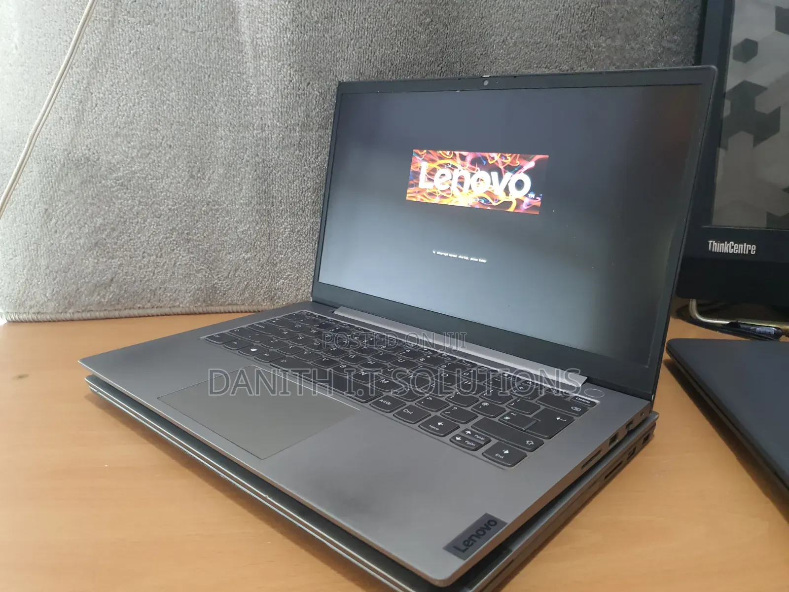 Laptop Lenovo ThinkBook 14s Gen 2 8GB AMD Ryzen 5 SSD 256GB