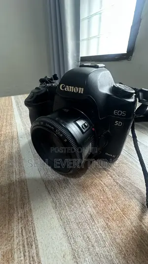 Canon EOS 5D Mark II DSLR Camera + Canon EF 50mm F/1.8 STM Lens