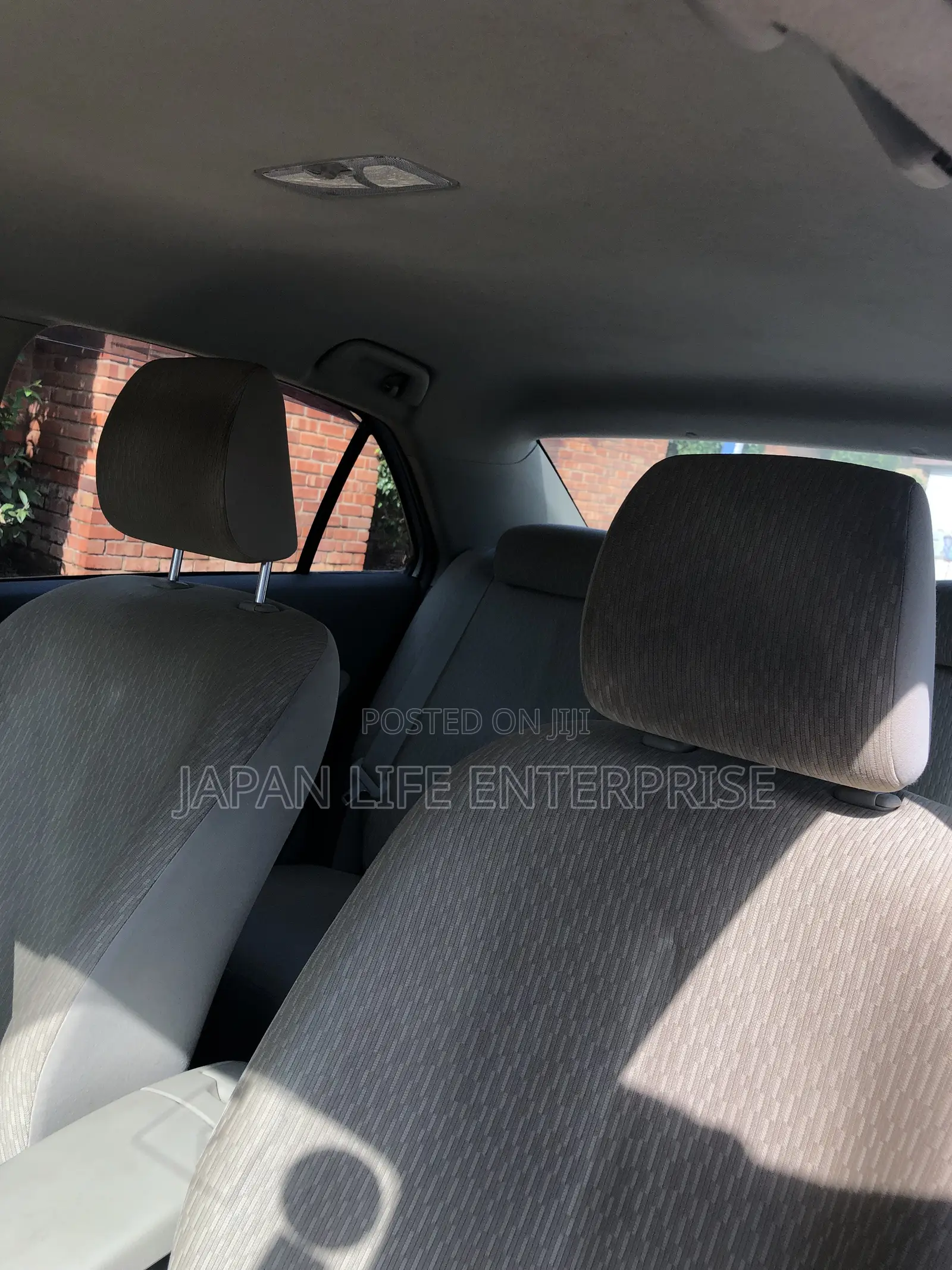 Toyota Belta 2010 Silver