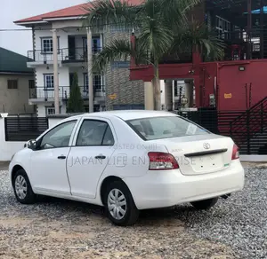 Toyota Belta 2010 White