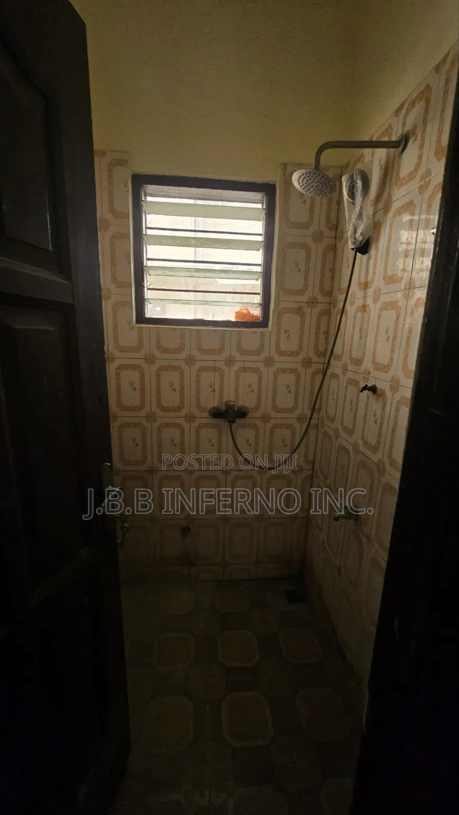 3bdrm Apartment in Blue Kiosk for rent