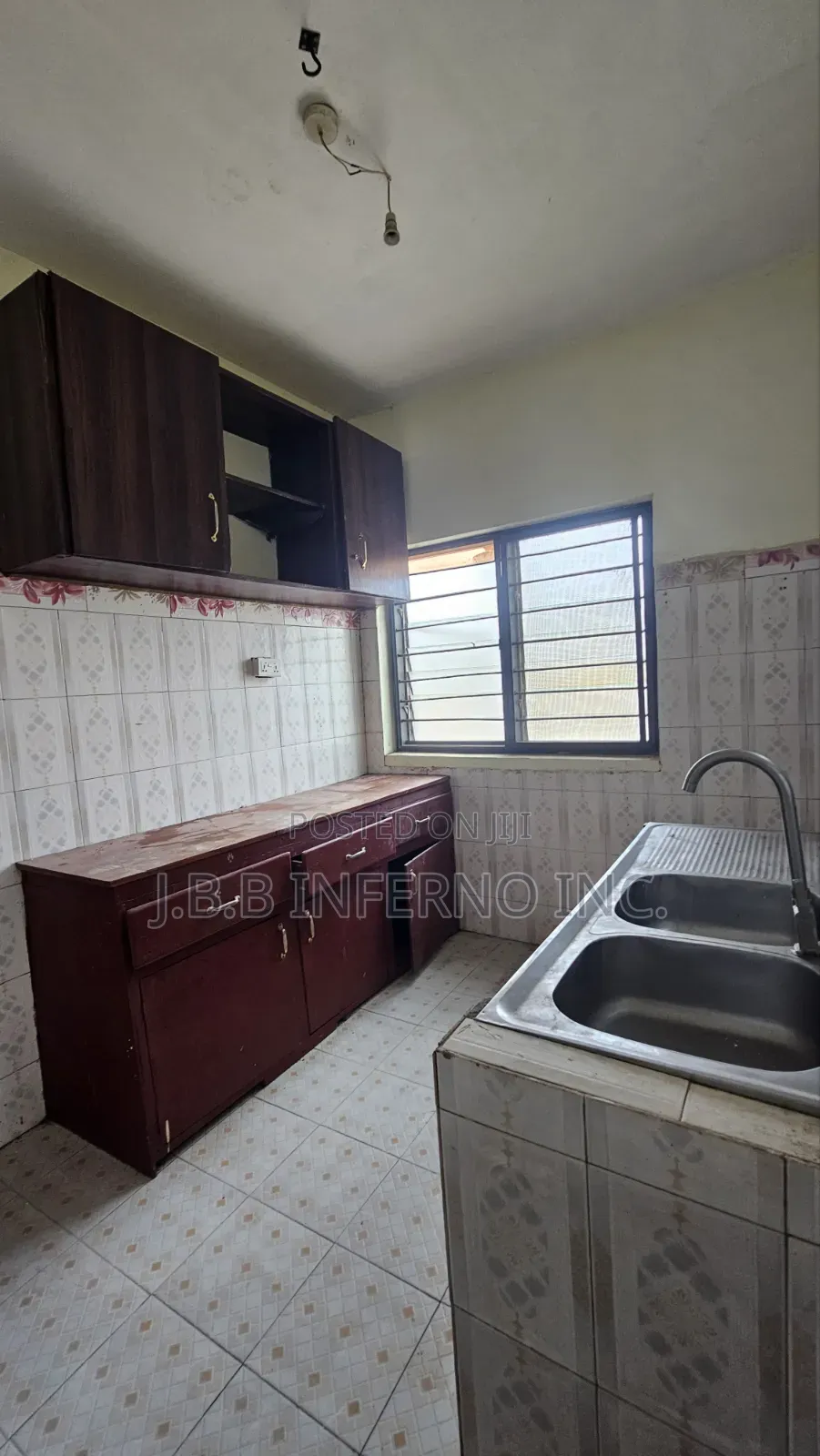 3bdrm Apartment in Blue Kiosk for rent