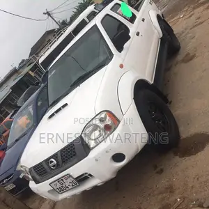 Nissan Hardbody 2020 White