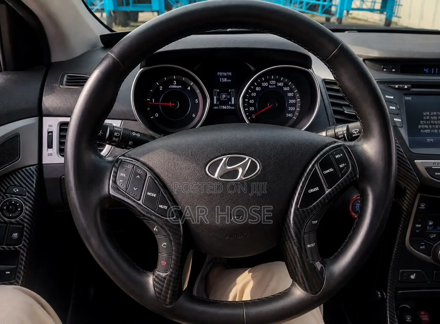 Hyundai Elantra 2015 Red