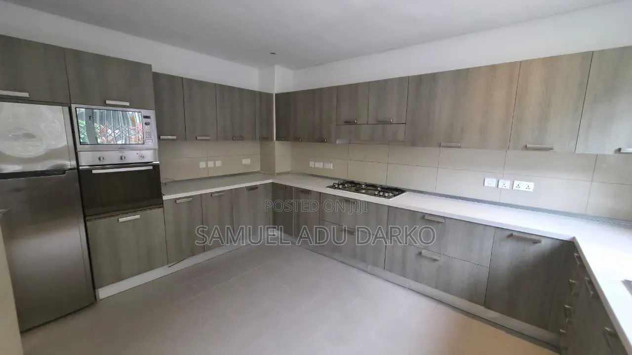 Furnished 5bdrm Duplex in Righteous Hands, US Embassy Area for rent