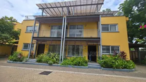Furnished 5bdrm Duplex in Righteous Hands, US Embassy Area for rent