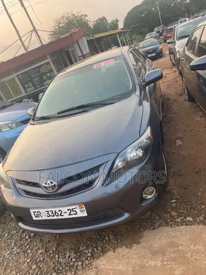 Toyota Corolla 2013 Gray