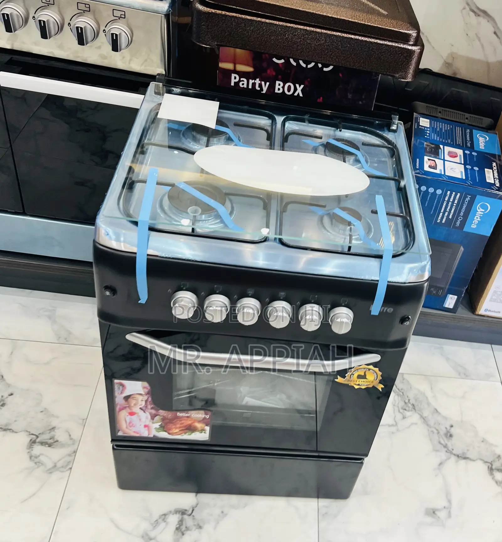 Unique Ferre 60x60cm 4 Gas Burner With Grill(New Line) 