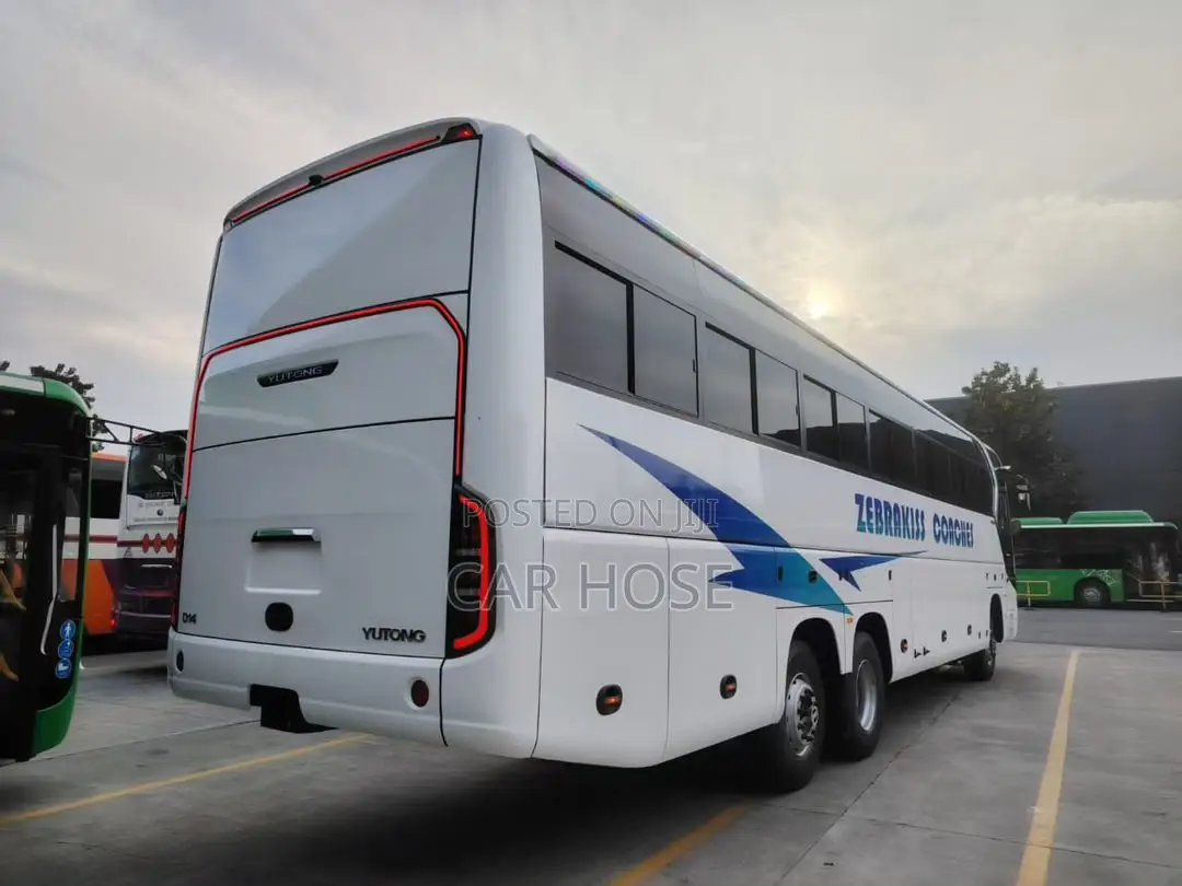 New Yutong VIP Bus 2025 White