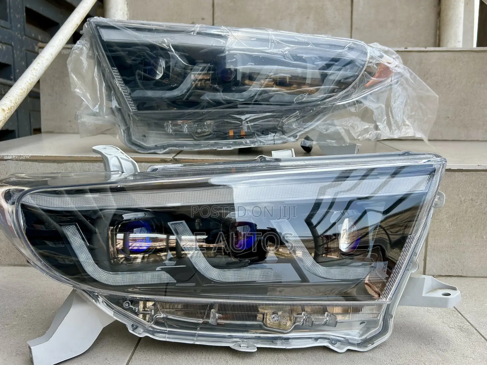 Toyota Highlander 2012 2013 2014 Headlight