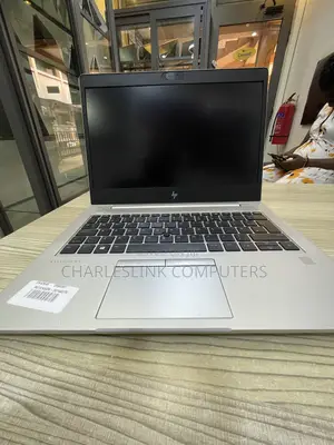 Laptop HP EliteBook 830 G6 8GB Intel Core i5 SSD 256GB